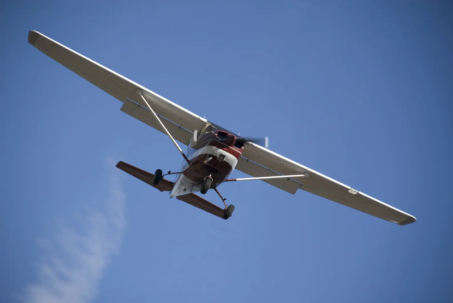 Cessna 172 - SkyGoFly