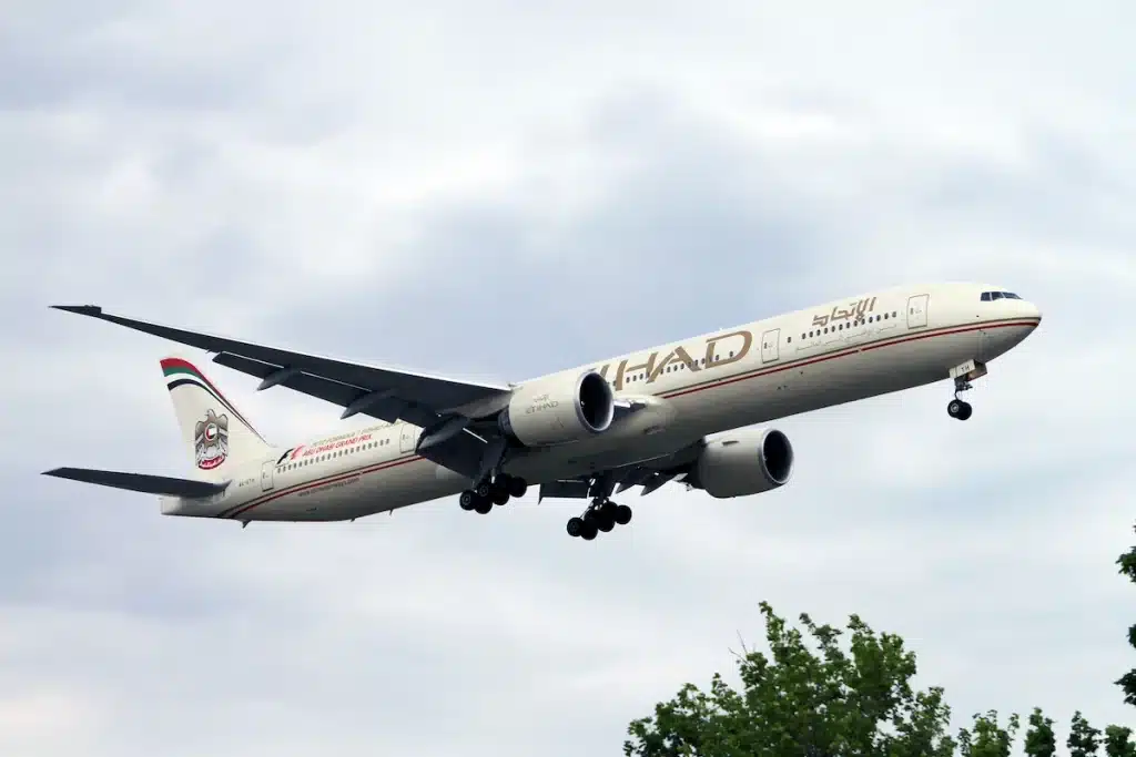 Etihad Boeing 777