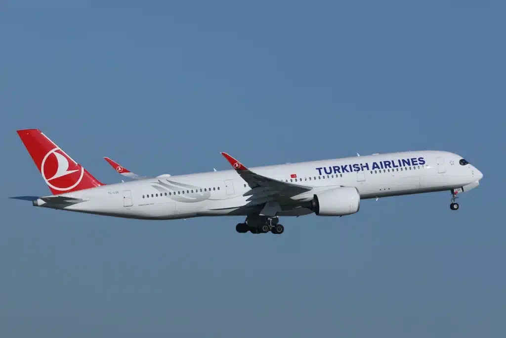 Turkish Airlines Airbus A350-900